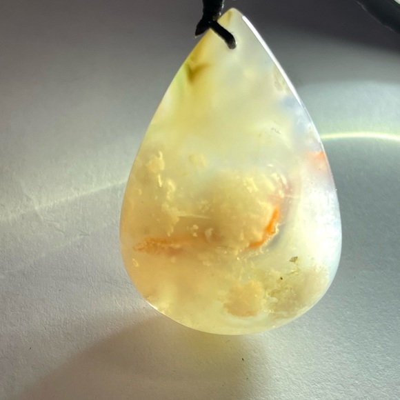 Natural Flower Agate Pendant with Cord Necklace Crystal Gemstone - Picture 5 of 13